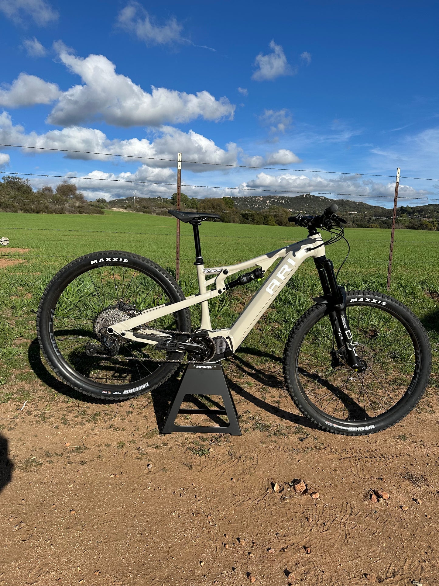 Ari Bikes