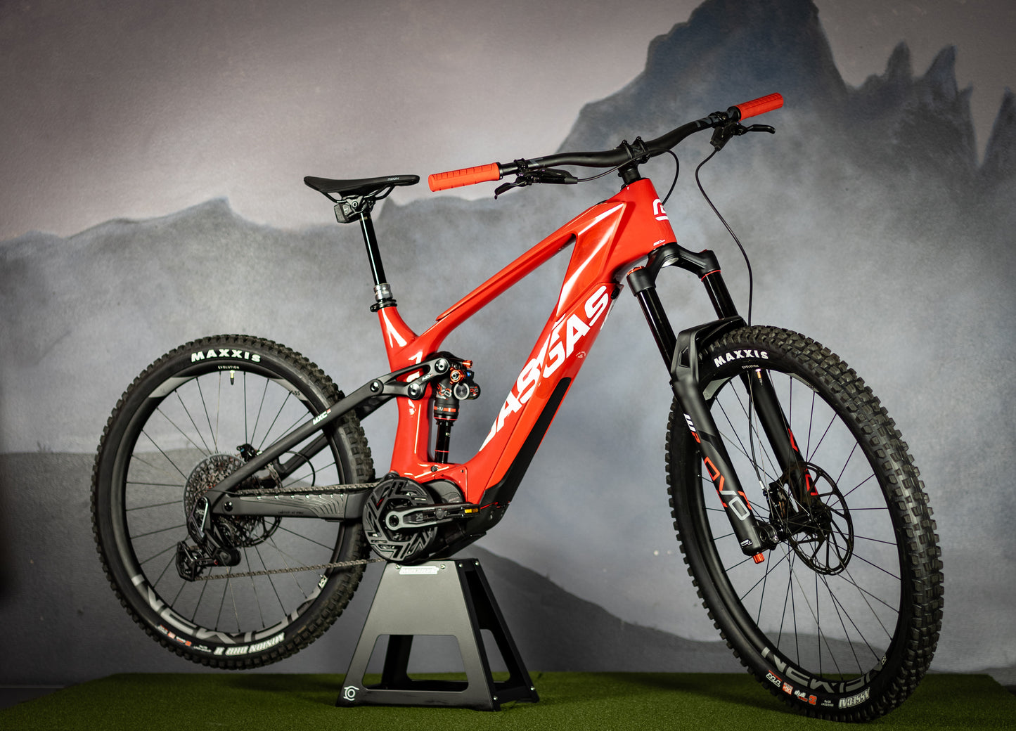 GasGas ECC E-Bike stand mounted