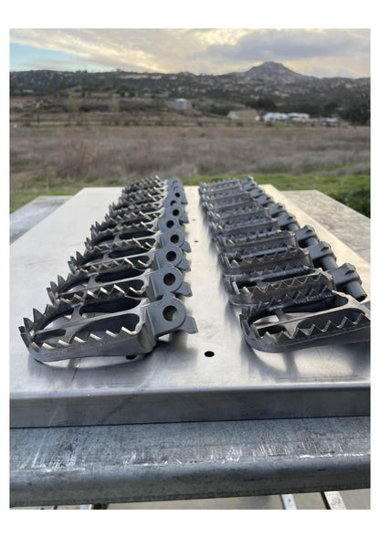 Moto Foot Pegs